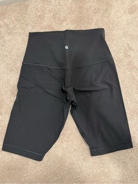 Lululemon Gray Align Super High-Rise Bike Shorts